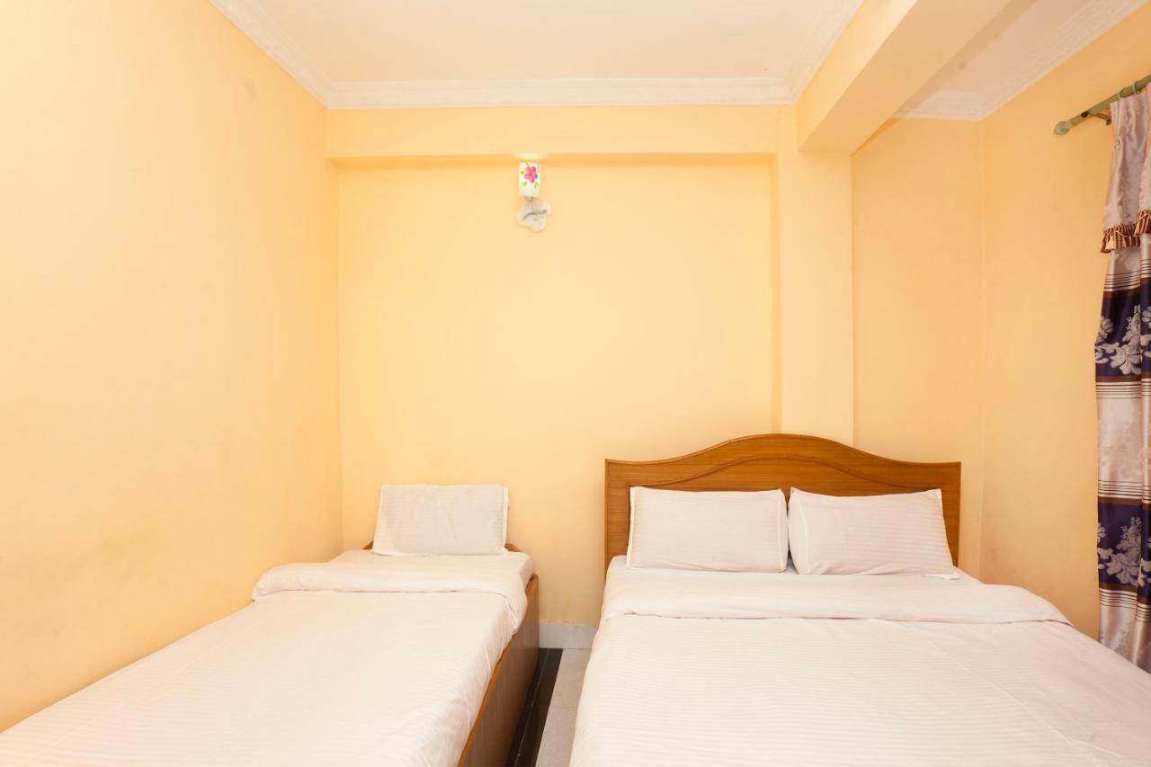 Spot On 397 Hotel Triveni Guest House Катманду Экстерьер фото