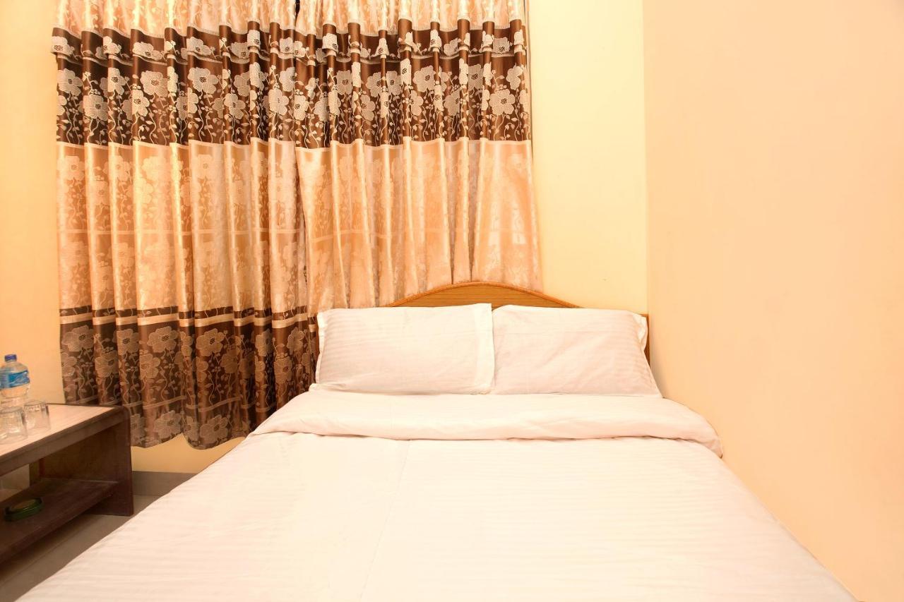 Spot On 397 Hotel Triveni Guest House Катманду Экстерьер фото